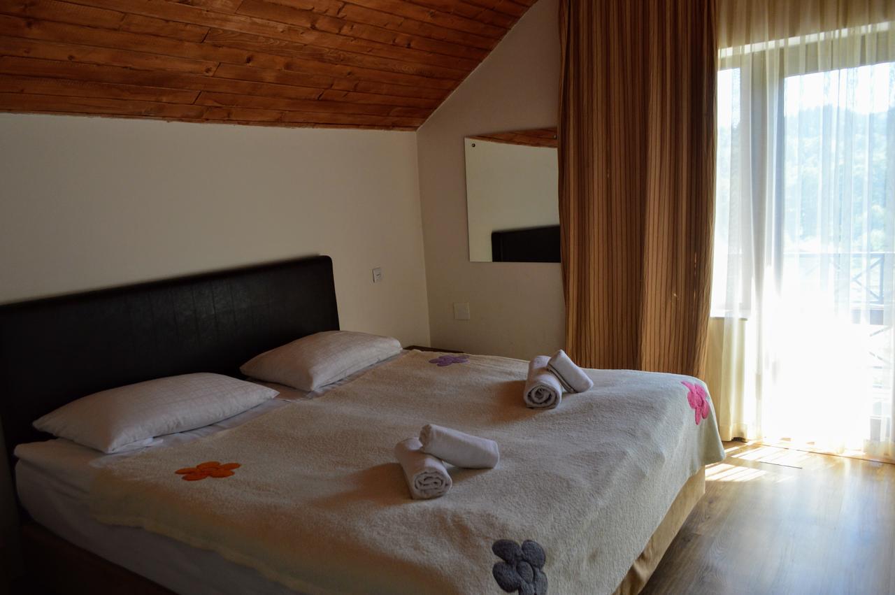 New White House Hotell Bakuriani Exteriör bild