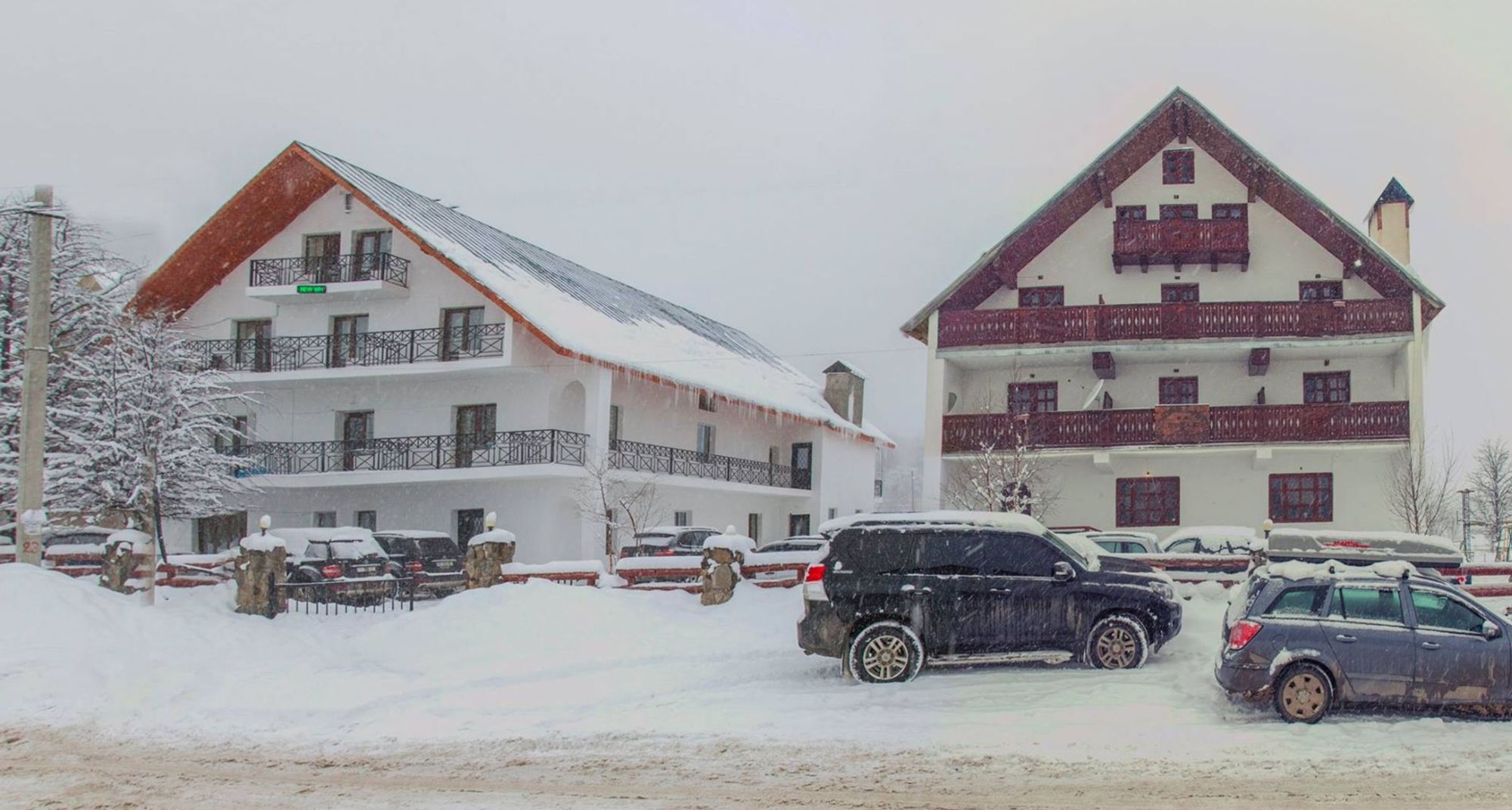 New White House Hotell Bakuriani Exteriör bild